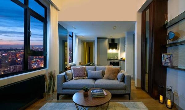 G Tower Furnished Apartment Rentals