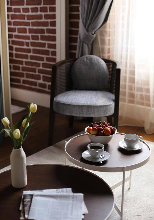 Ecole St. Pierre Hotel