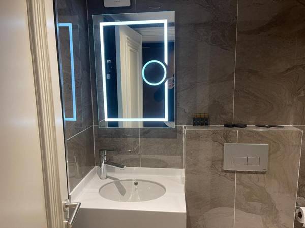 The Biancho Hotel Old City