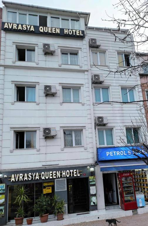 AVRASYAQUEEN HOTEL