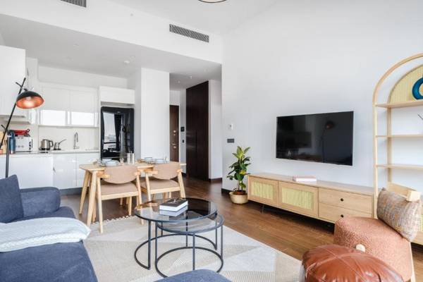 Roya Nova Residence by NewInn