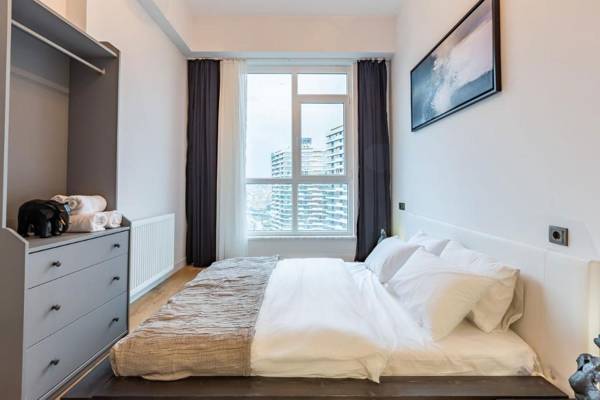MISSAFIR Splendid Modern Flat w/City View in Kadikoy