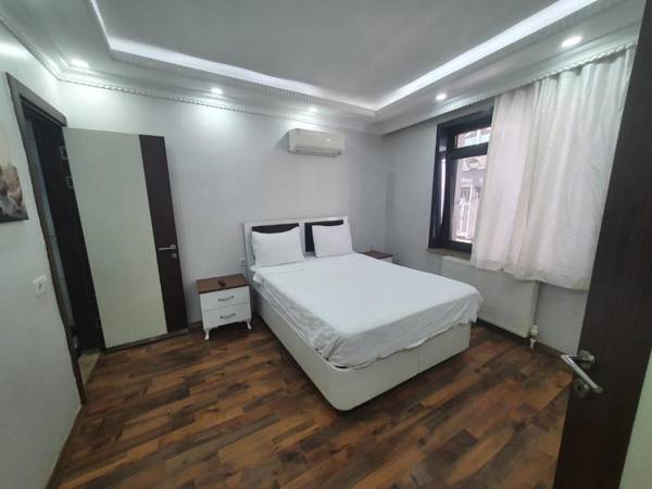 sea star duran apart