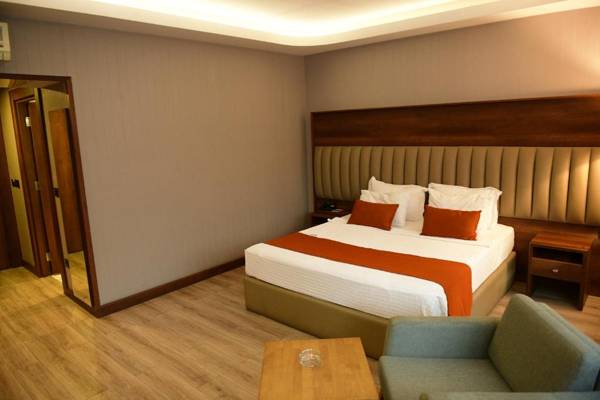 Turizoom Business Hotel & Spa