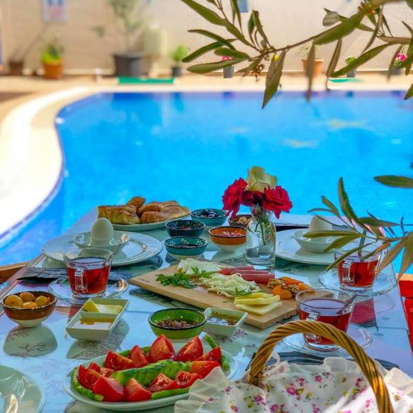 Cunda Giritlioglu Otel