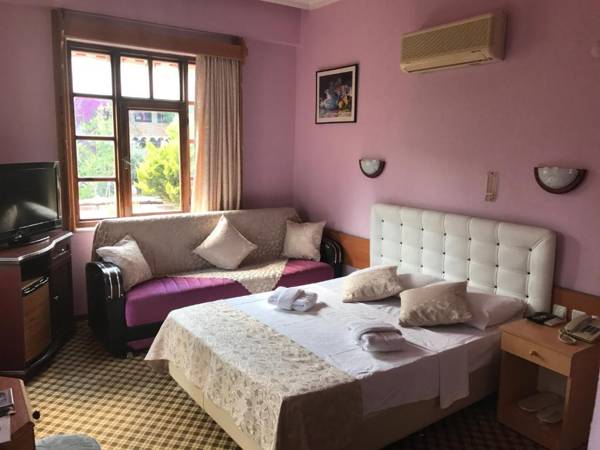 Hotel Karyatit Kaleici