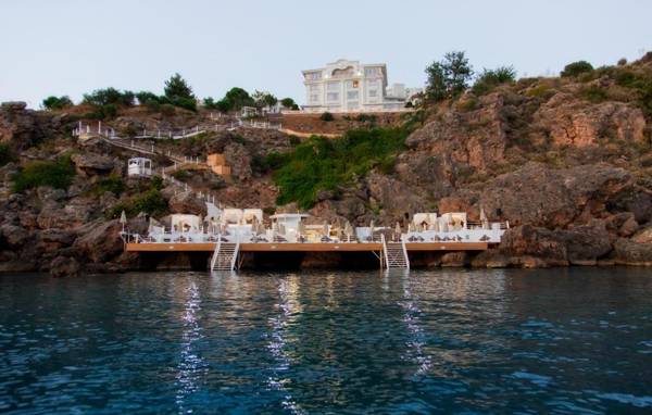 La Boutique Hotel & Suites