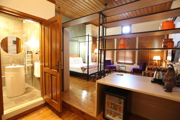 Char Me Hotel