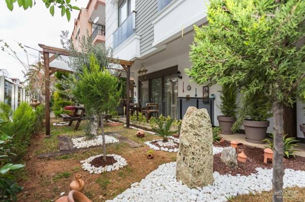 UNALOGLU APARTS (KAMELYA)