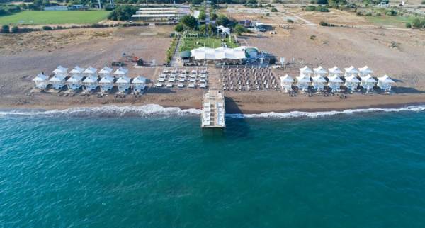 Dionisus Hotel Lara