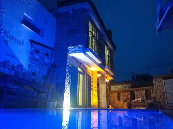 Alacati Asmali Konak Hotel