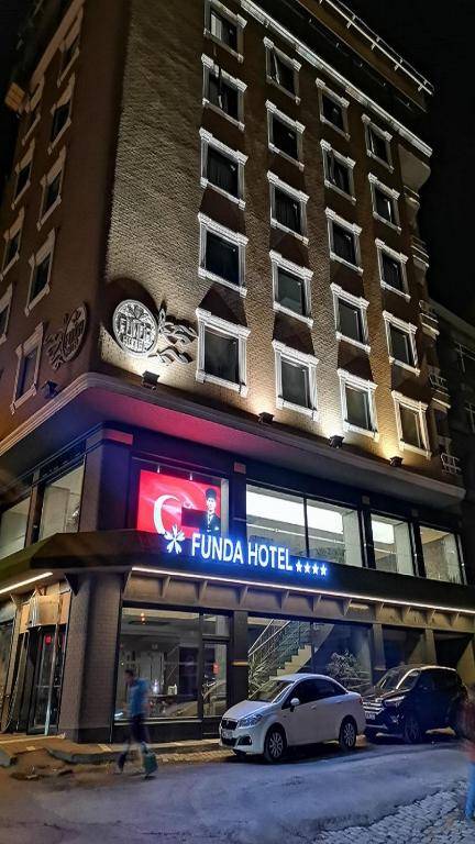 Funda Hotel