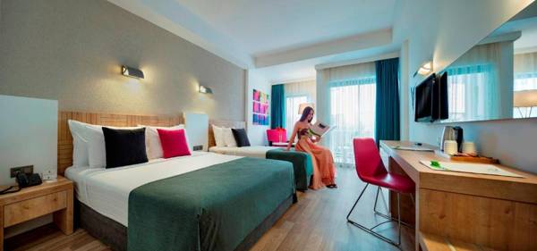 Novum Garden Side Hotel