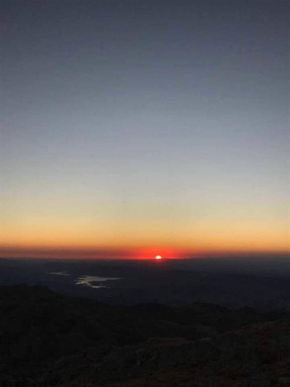 Nemrut Dağı Işik Pansi̇on