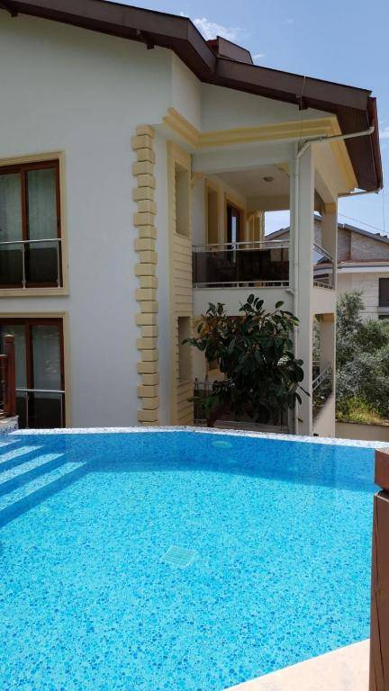 Anna Bella Apartments