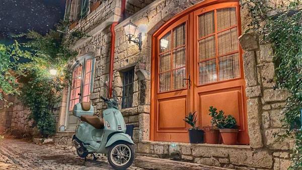 Oberj d'Azur Alacatı