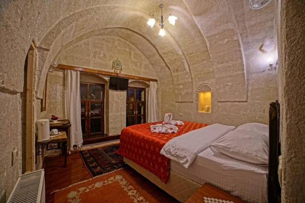 Melek Cave Hotel