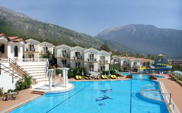 Royal Park Club Artemisia Hotel