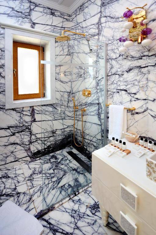 Anatelein Boutique Cave Hotel