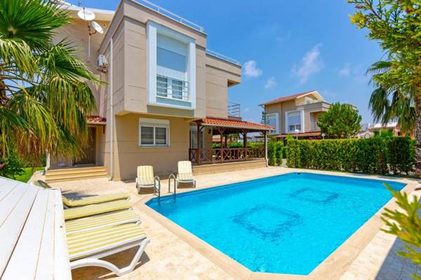 Paradise Town Villa Lucky