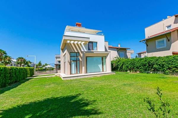 Paradise Town Villa Beliza