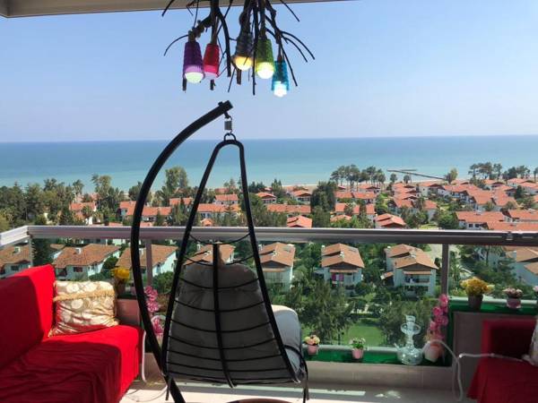 GoldenPark King Suites with Balcony & Sea view