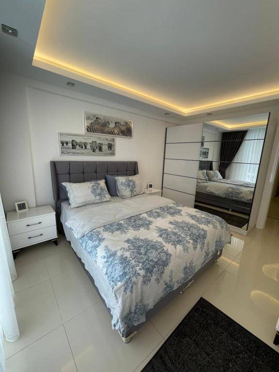 Alaiye Residence Cleopatra