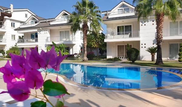 Atalos residence flat with 3 bedroom