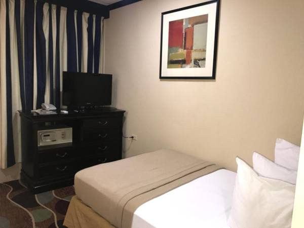 Airport Suites Hotel