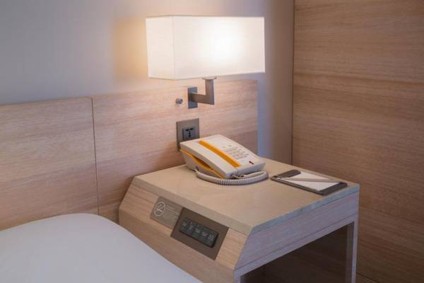 Hotel COZZI Minsheng Taipei