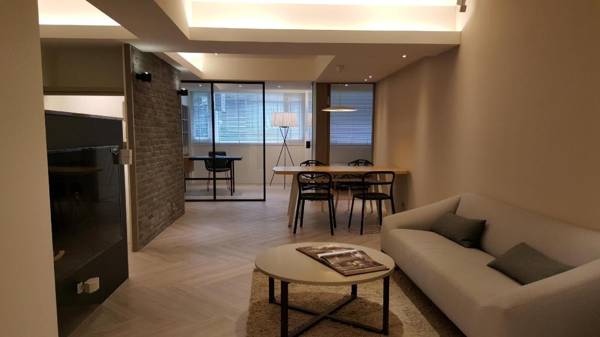 3 Bedrooms1 Study room - Near Taipei 101 and MRT