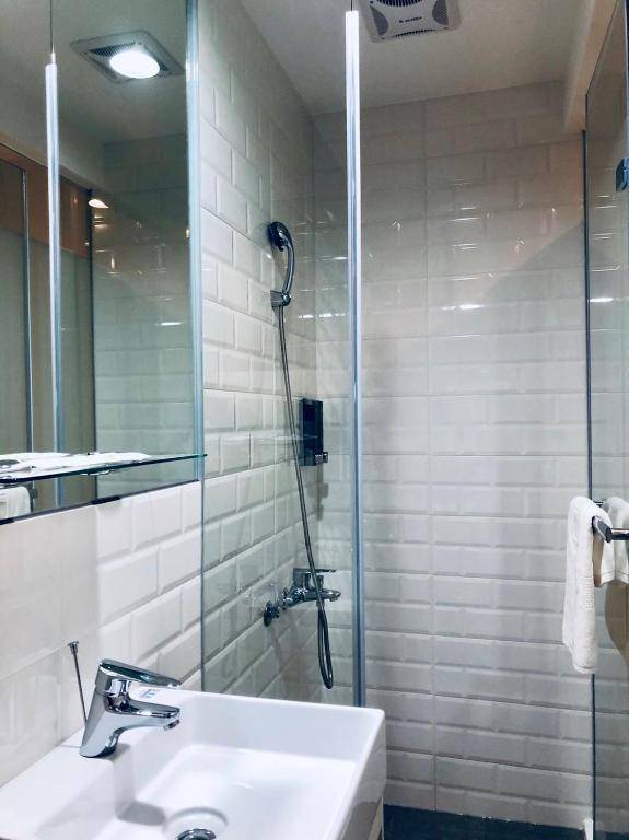 T.O. Hotel - Taipei station