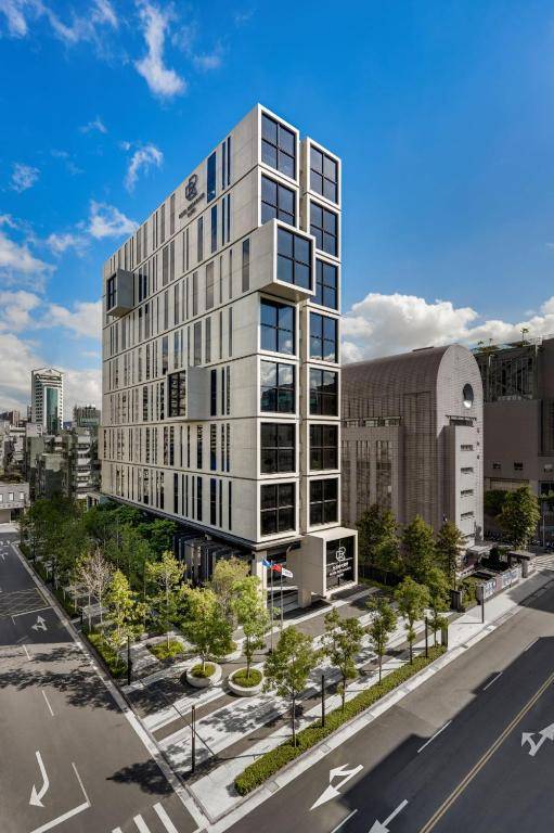 Hotel Resonance Taipei Tapestry Collection by Hilton