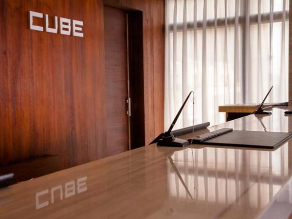 Cube Hotel