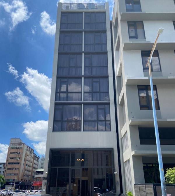 CHECK inn Express Taichung Fuxing