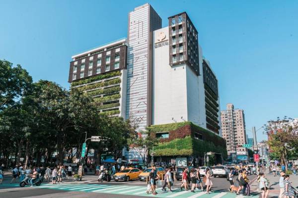 Star Hostel Taichung Parklane