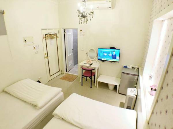 Fengjia Gift Box Homestay