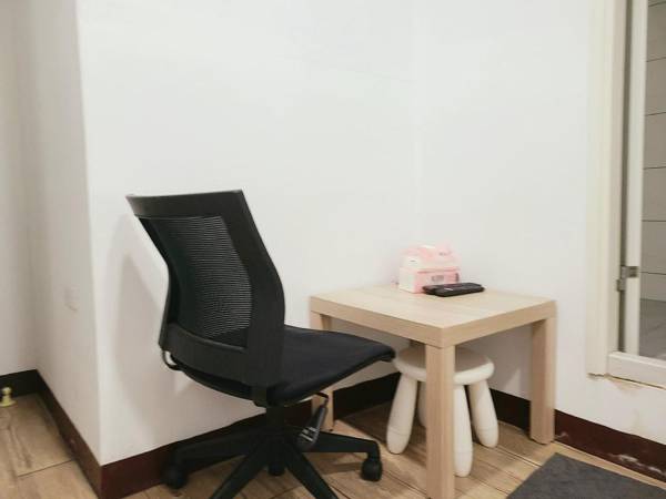 Workspace - Qing Hua Stay