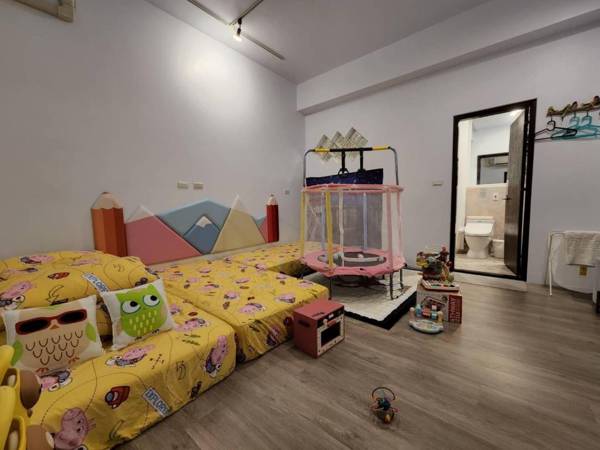 Ho-Li Safety Parent-Child Inn