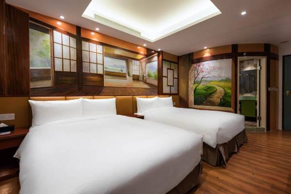 Shichi Hotel