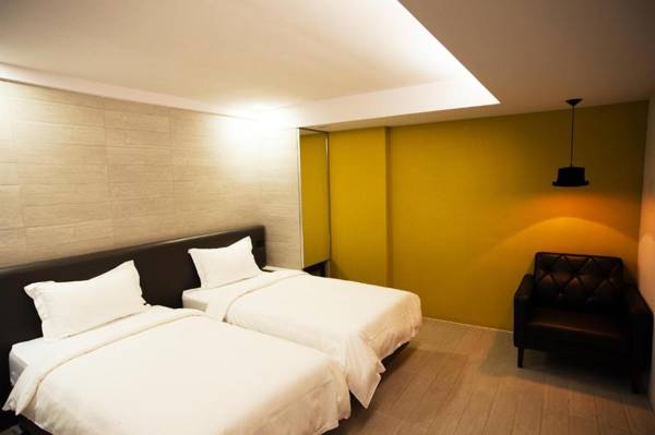 The Fantasy Apartment