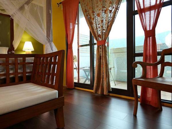 Lagerstoemia Spec Iosa Bed and Breakfast