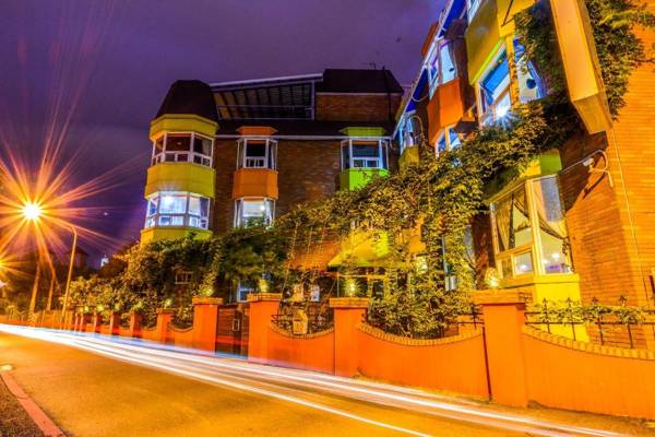 Owl Castle Bed And Breakfast