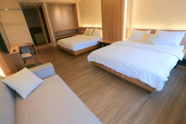 Station 100 Meter B&B