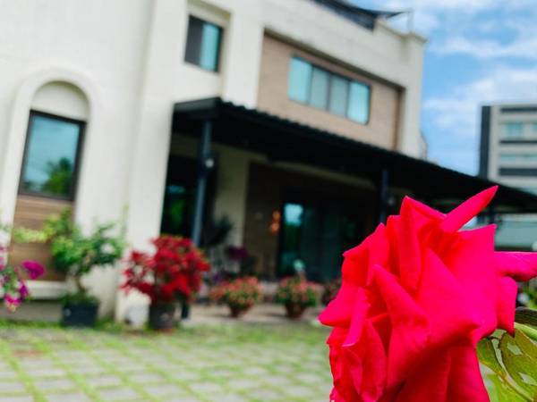 Jifun Flower Meanings