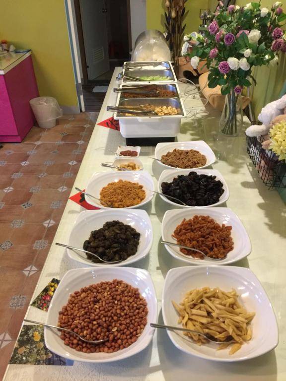 Lei Mi Er Hua Yuan Min Su