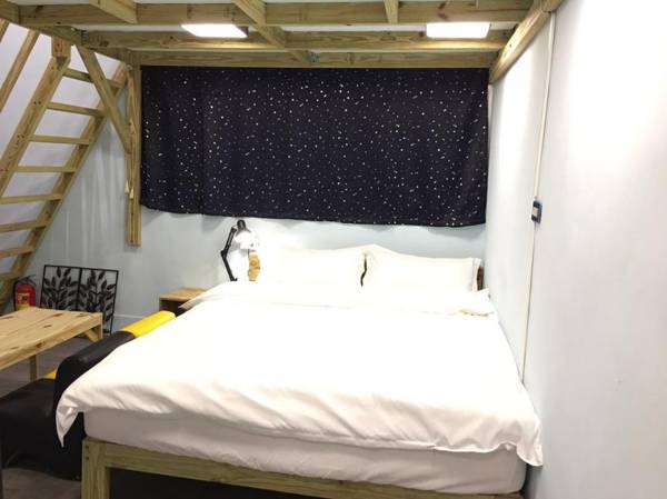 慶修院旁-靜巷閣樓(六人房 含上下兩層樓)