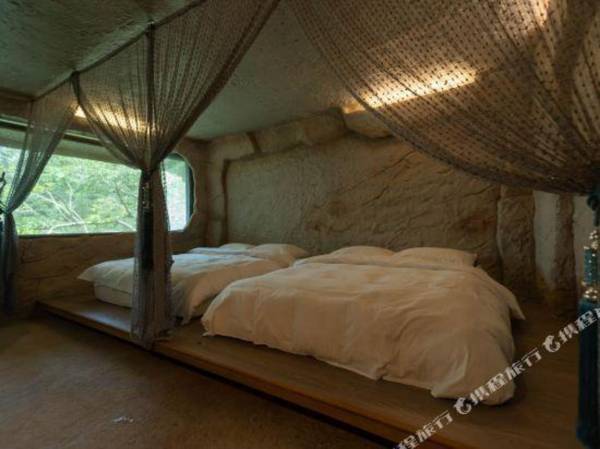 Yi-He Golden Homestay