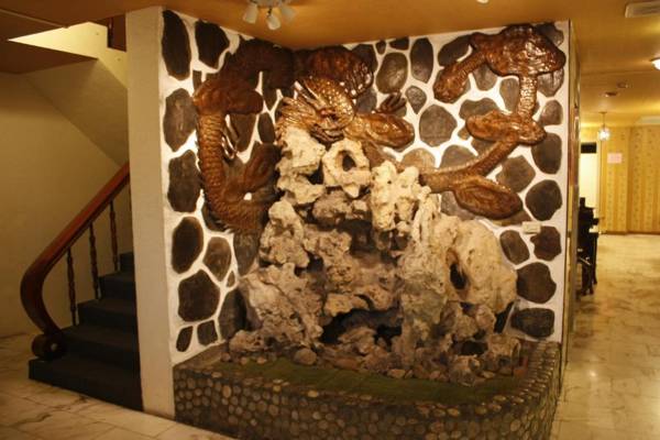 Gene Long Haiy Att Hotel