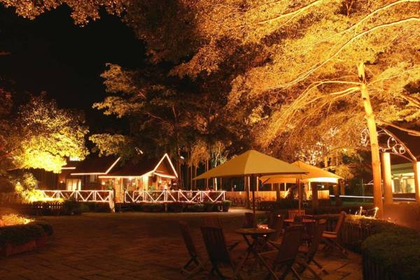 Atunas Holiday Country